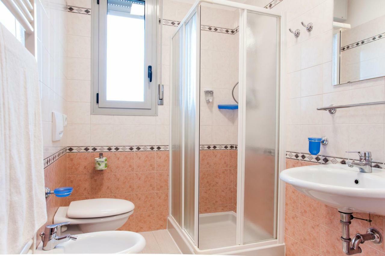 Residence Cigno Rimini Extérieur photo