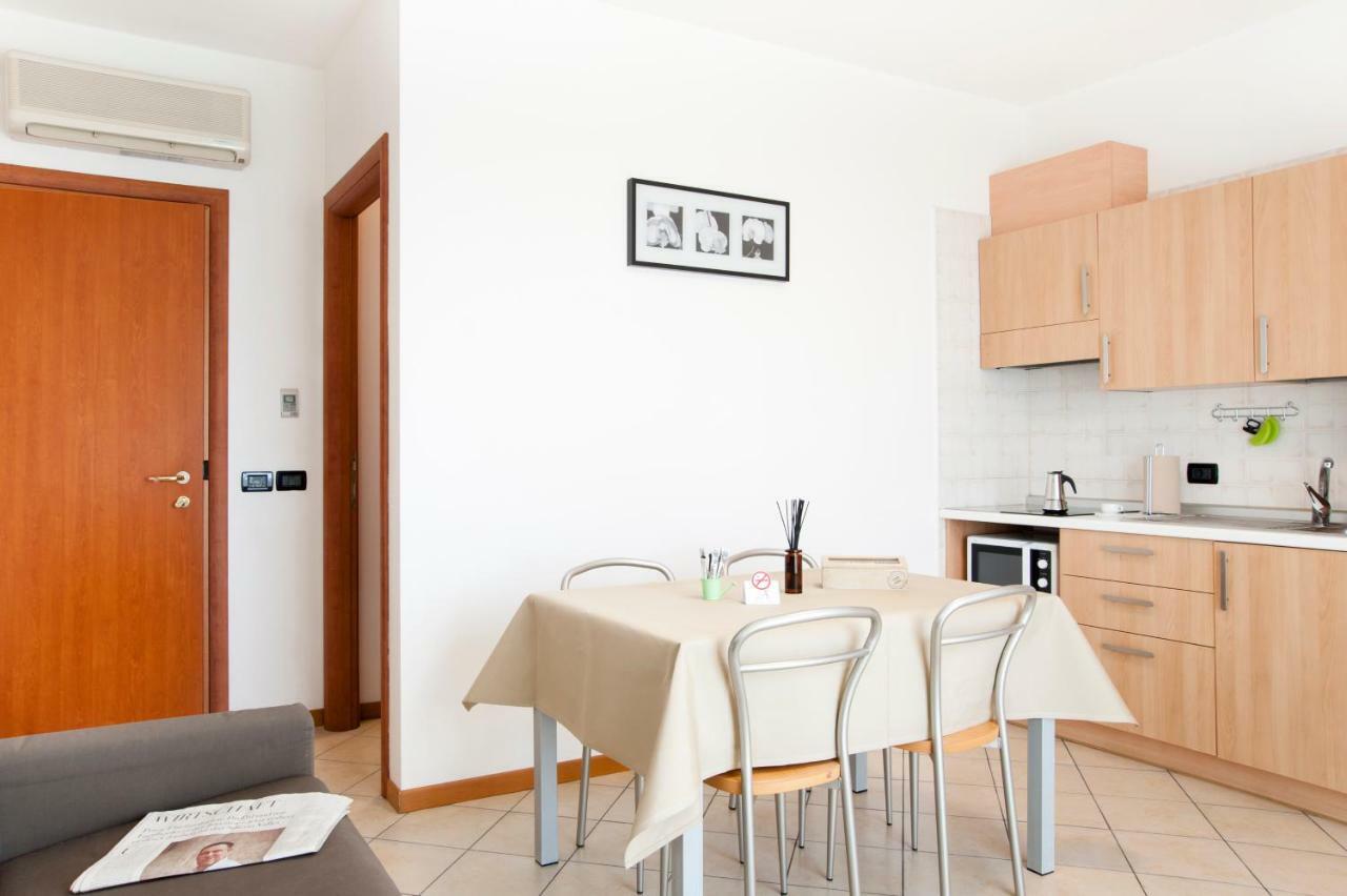 Residence Cigno Rimini Extérieur photo