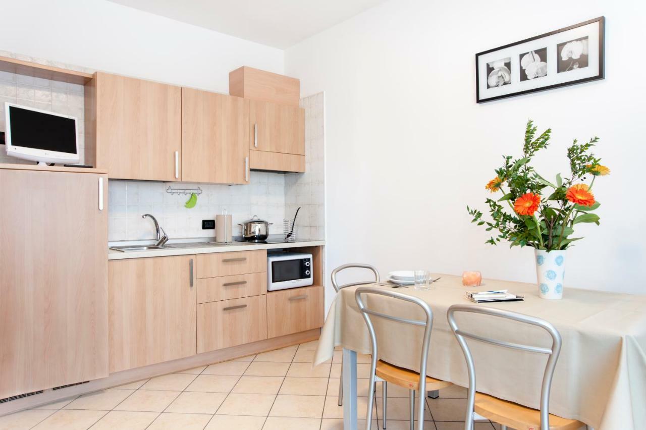 Residence Cigno Rimini Extérieur photo