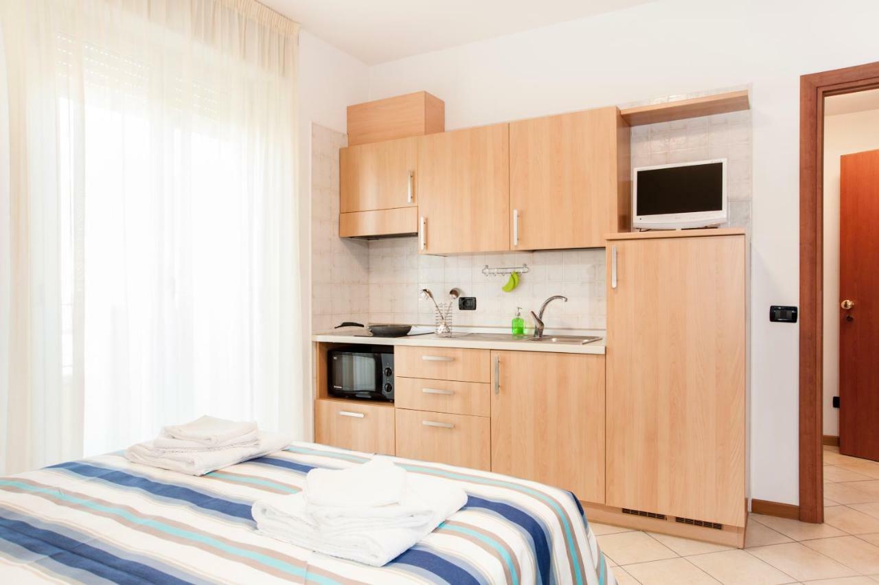 Residence Cigno Rimini Extérieur photo