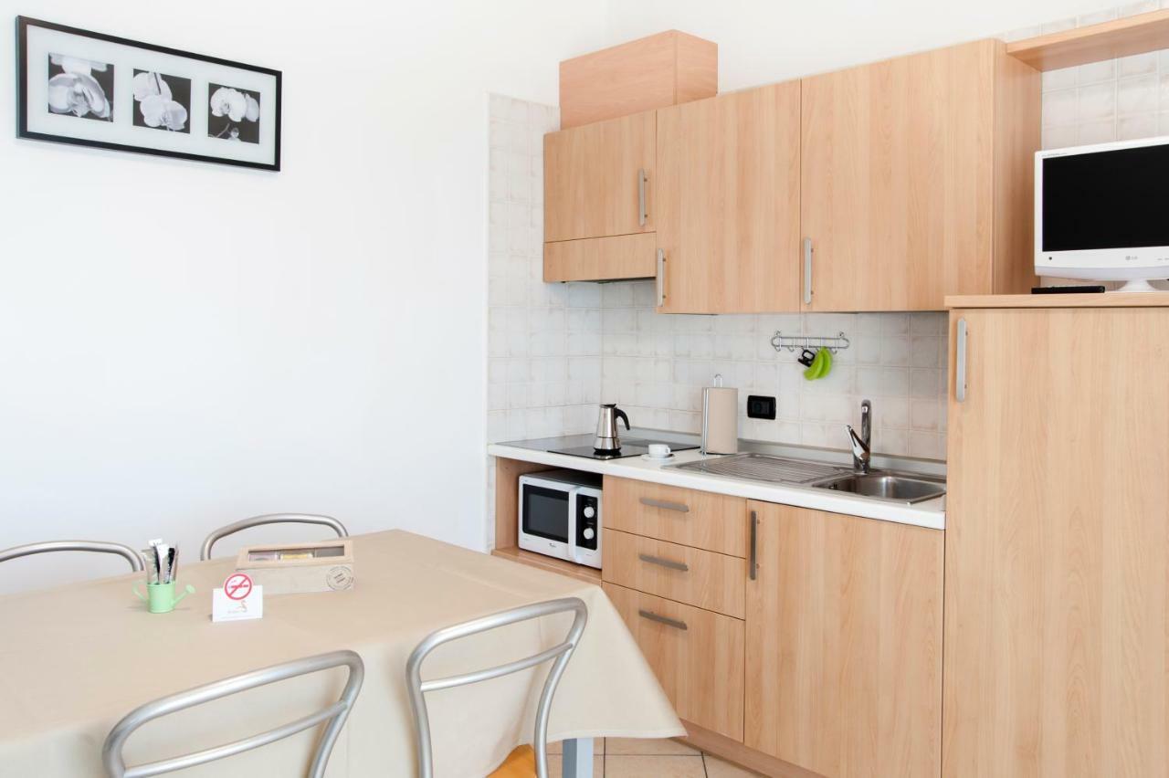Residence Cigno Rimini Extérieur photo