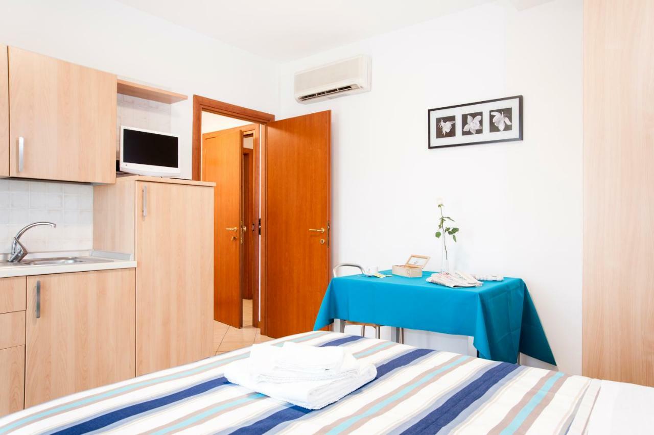 Residence Cigno Rimini Extérieur photo